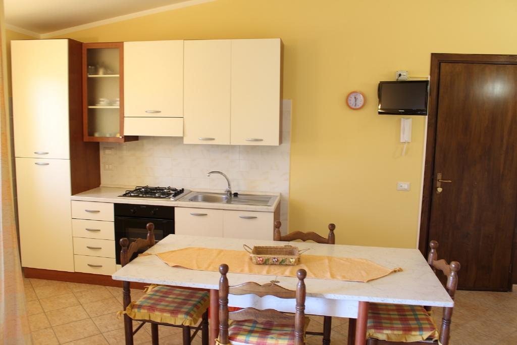 Rosy'S Apartments Трапето Екстериор снимка