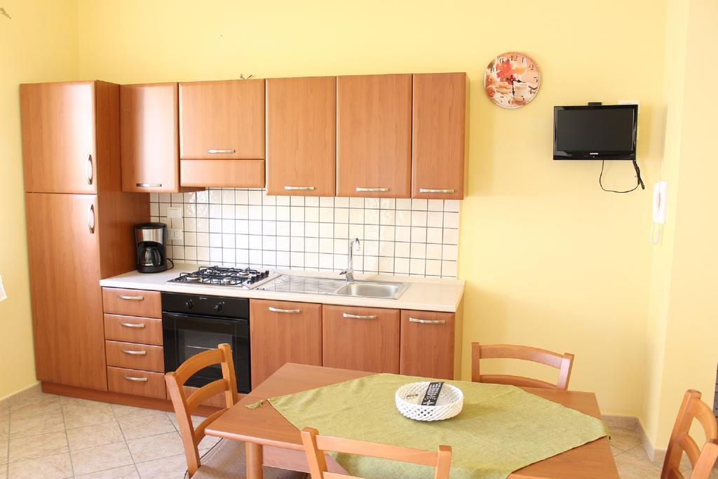 Rosy'S Apartments Трапето Екстериор снимка