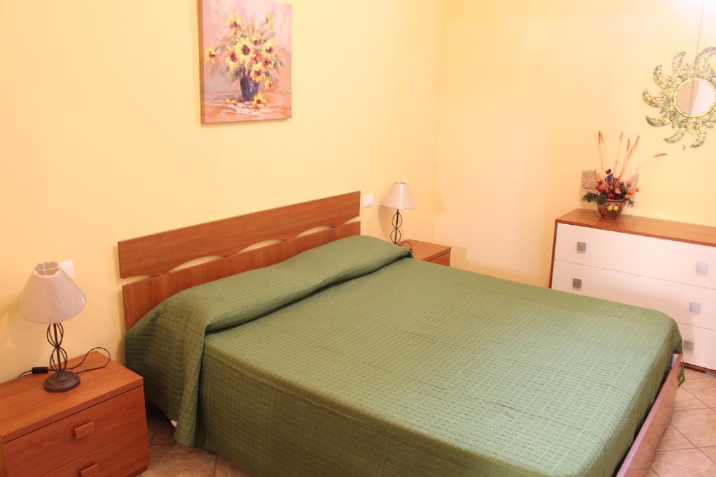 Rosy'S Apartments Трапето Екстериор снимка