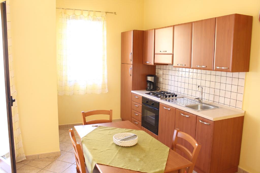 Rosy'S Apartments Трапето Екстериор снимка